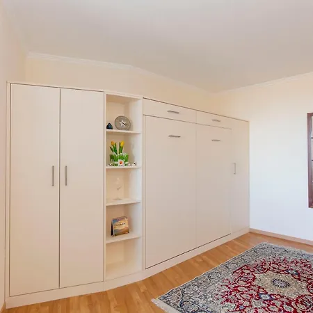 Lord Nelson 803 Κουξχάφεν