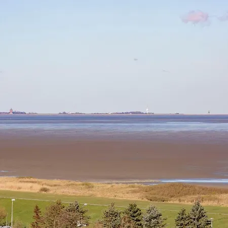 Lord Nelson 803 アパート